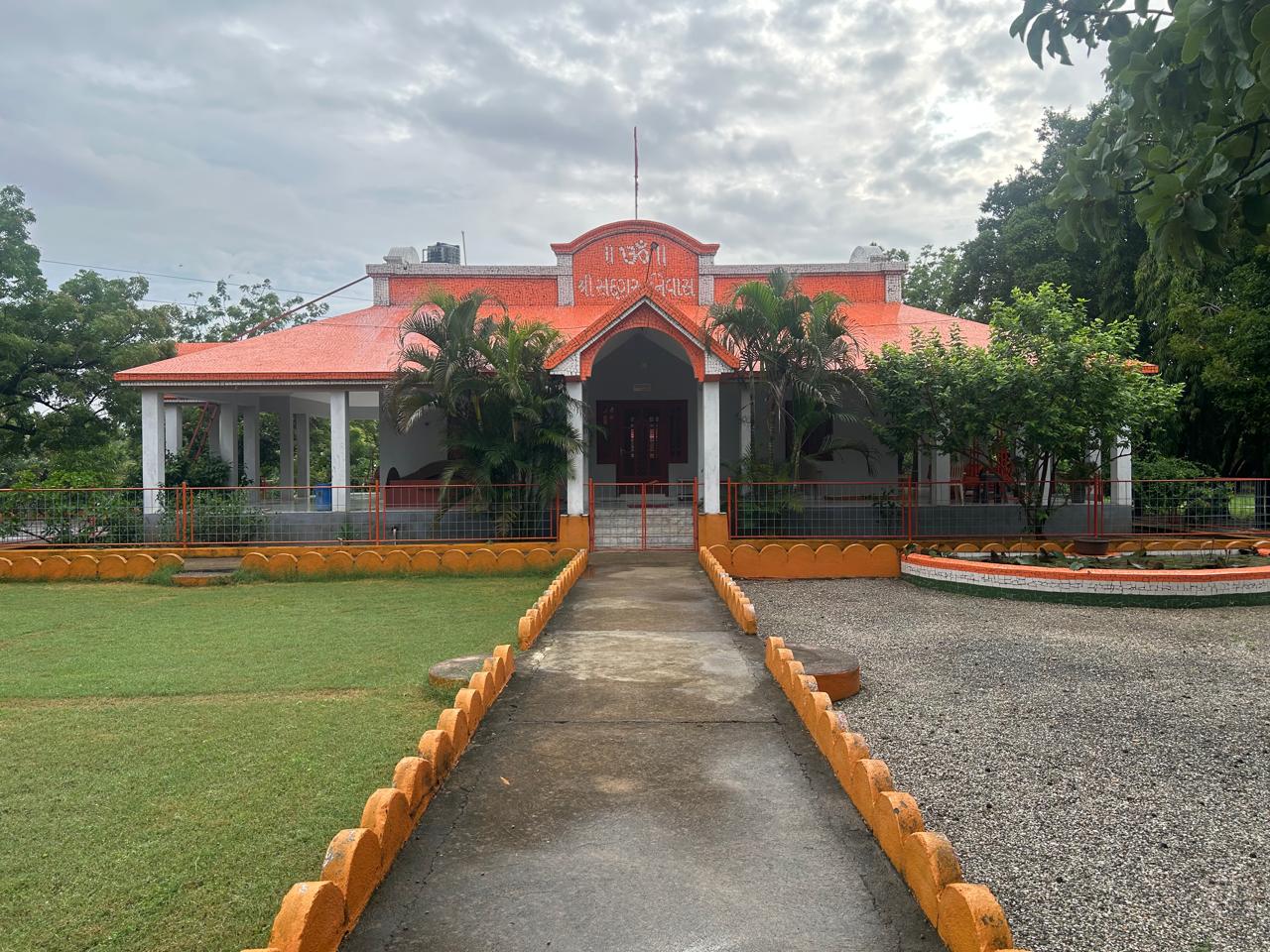 Main Temple/Prayer Hall Building