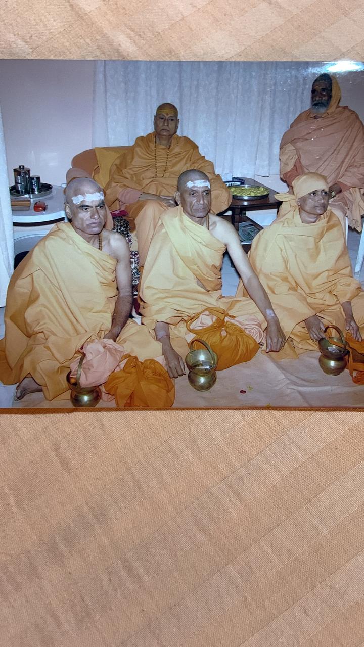 Historical photo of group of Swamis